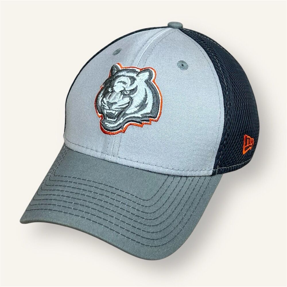 New Era Cincinnati Bengals Hat Size S/M 39Thirty Flex Stretch Fitted Cap Gray